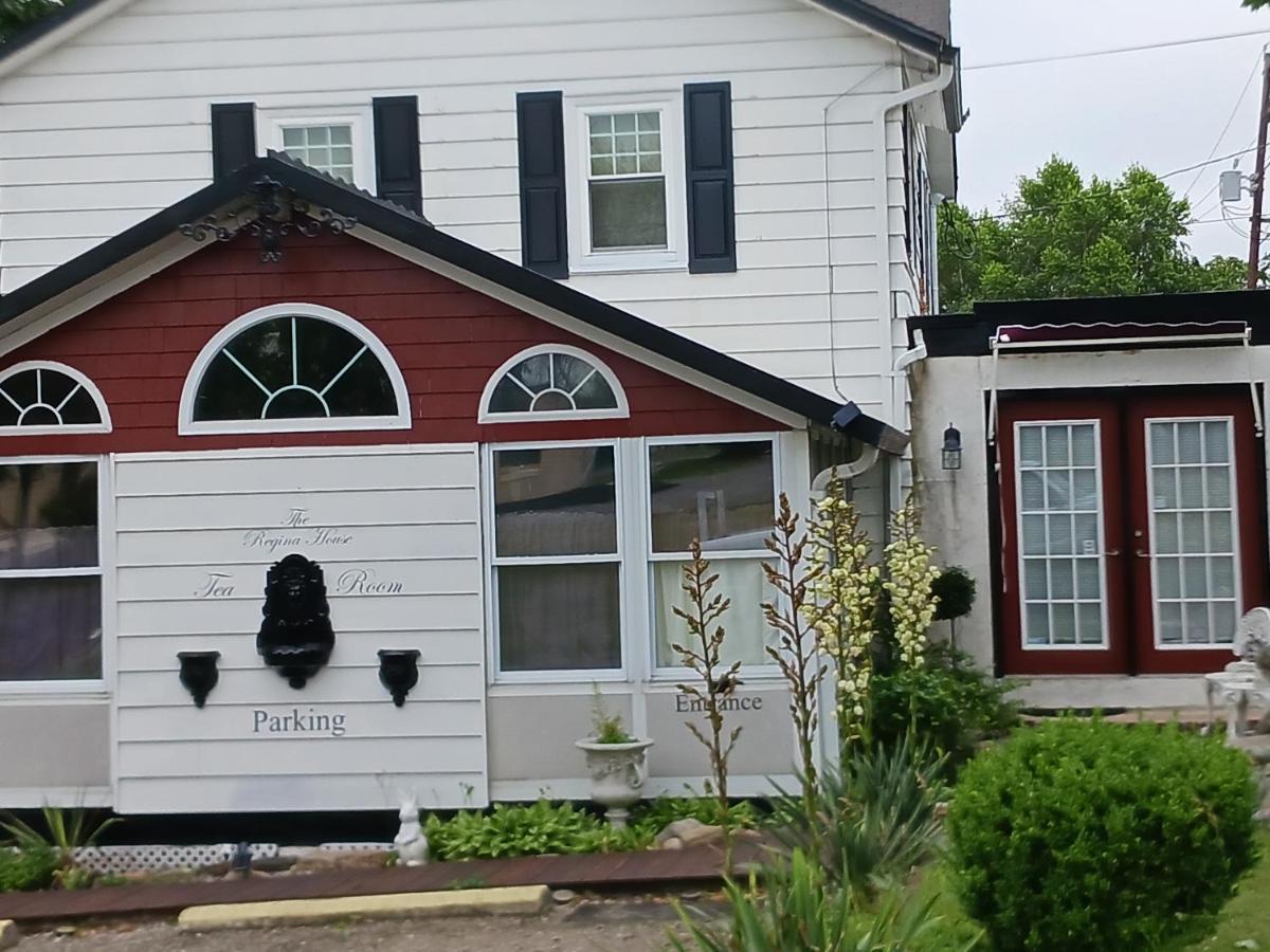The Guest House At The Regina House Tea Room Moosic Екстериор снимка